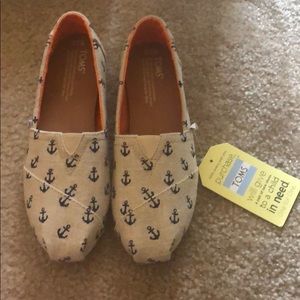 Classic Toms Anchors